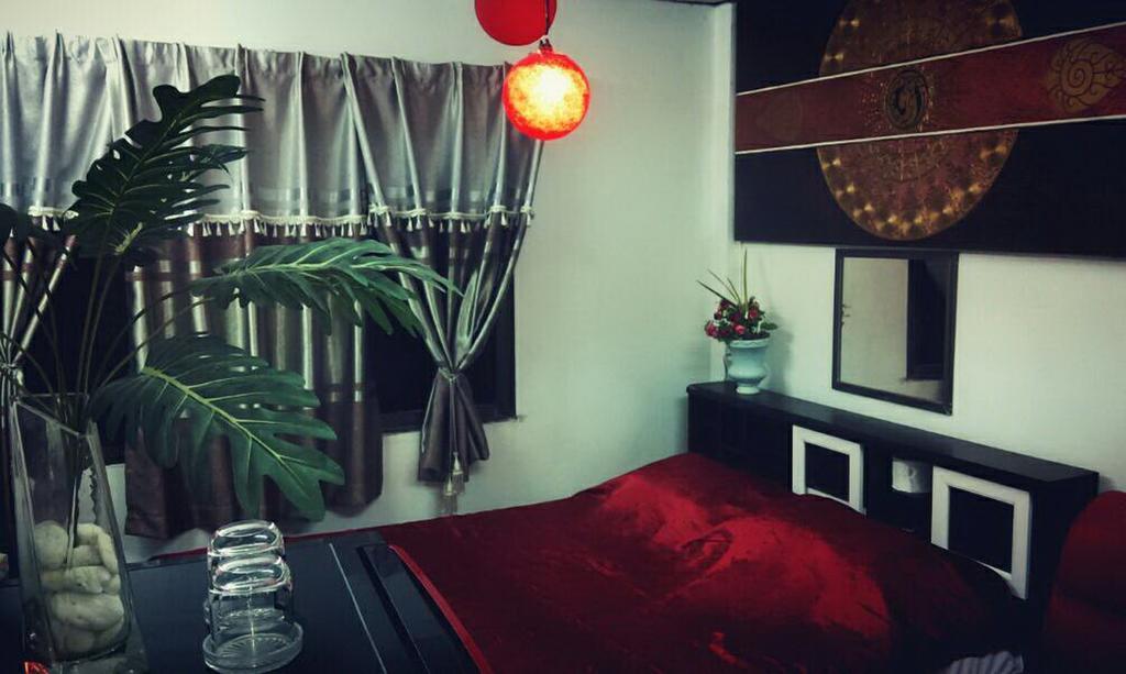 Maxwell Inn Pattaya Chambre photo