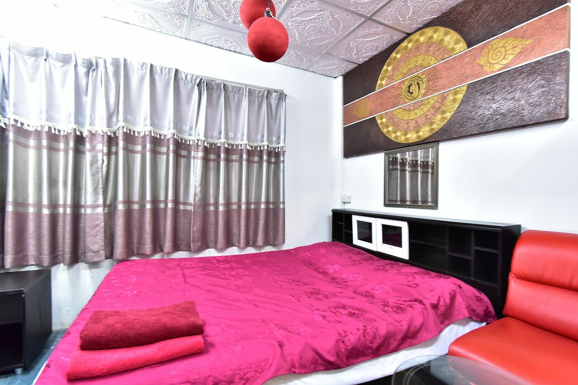 Maxwell Inn Pattaya Extérieur photo